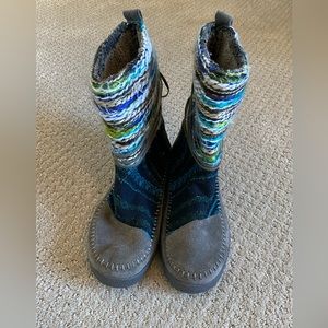 Tom’s women’s boots 7 1/2